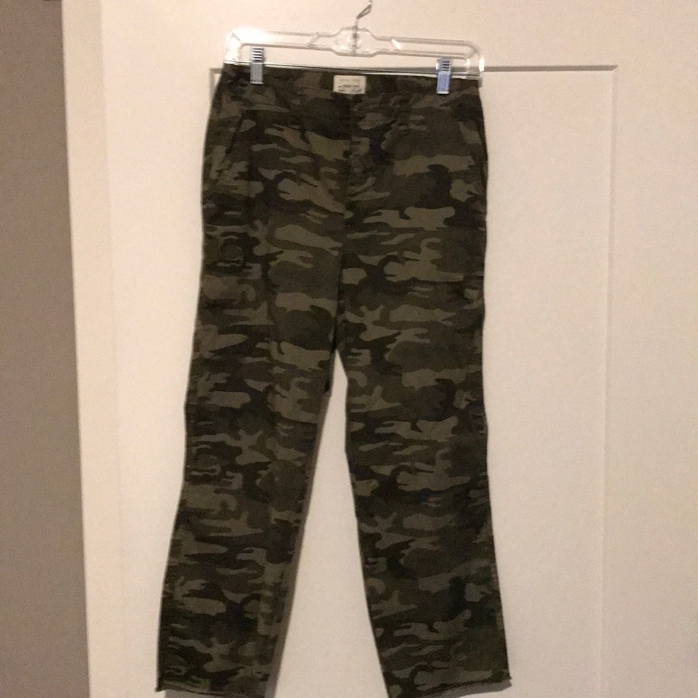 Crop pants